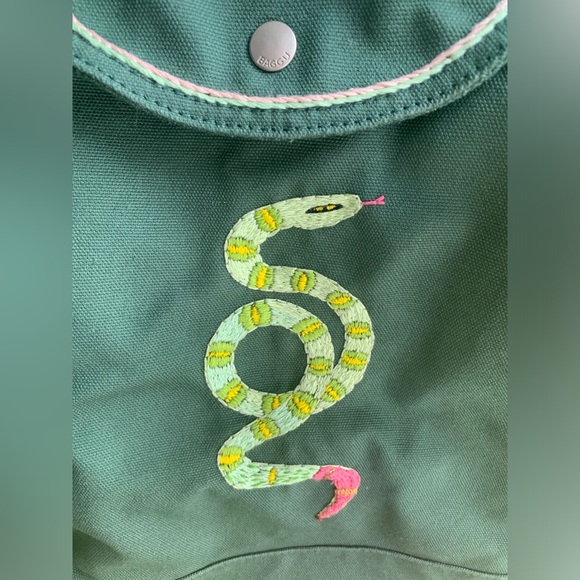 BAGGU - Teal green snake snap backpack - Hand embroidery - New with Tags - Picture 6 of 12